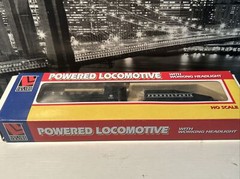 Life-Like #8343 Pennsylvania Powered Locomotive Headlight HO Scale Train New NIB