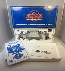 Atlas Big O Motive Power EMD SW1200RS Diesel Locomotive #6185-2 RF&P #82 3 Rail