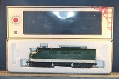 HO Stewart Southern F3A/F3B Phase I Set Kato Drive Pwr/Dummy Kato Couplers DC JP