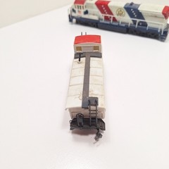 Bachmann Train HO Scale Diesel Seaboard Coast Line 1776 Locomotive + Kaboos