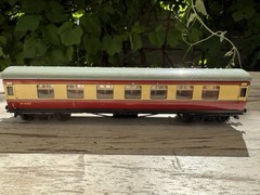 Train Hornby Dublo London Liverpool 4183 Carriage Model Railway Coach Meccano
