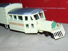 PRECISION CRAFT ON30 443 CALIFORNIA WESTERN GALLOPING GOOSE + BOX