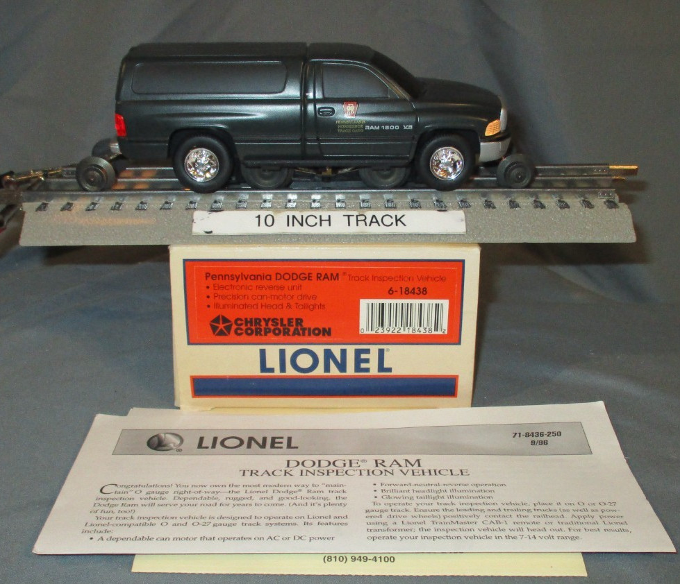 Lionel 18438 Pennsylvania PRR Powered Dodge Insp. Truck w/ 3 Pos Rev. O/027 ga.