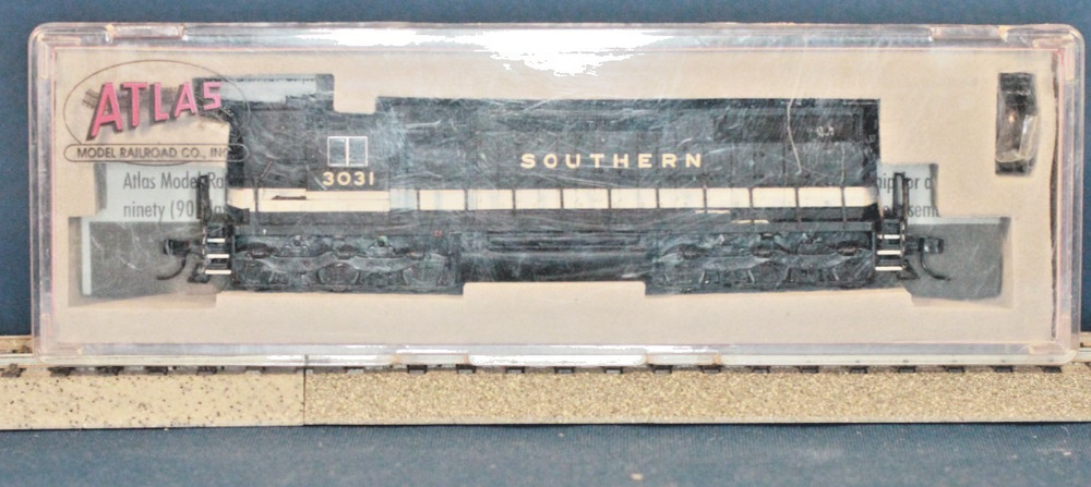 JP Atlas 49692 N-Scale EMD SD35 DC Southern Railway SOU #3031