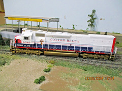 ATHEARN RTR 91620 COTTON BELT SSW 9389 SD45-T2 Bi-CENTENNIAL DCC/SOUND,KEEPALIVE