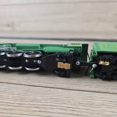 Mantua 311-45 Southern Crescent Limited Steam Locomotive & Tender 1395 HO 4-6-2