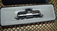 Bachmann Spectrum #80013 HO Scale Southern GE 44-Ton Switcher Diesel Locomotive.