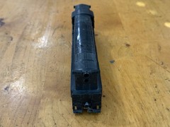 HO Scale Roundhouse Powered Diesel Locomotive Engine Kit Unpainted Black Boxed