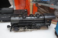 LIONEL NEW YORK CENTRAL TRAIN SET 6-30103 FLYER FREIGHT 7795 O SCALE LOCO TENDER