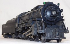 Lionel 736 Berkshire 2-8-4 steam engine & 2046W whistling tender 1951 3 pane cab