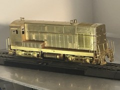 Hallmark Models HO Brass Fairbanks-Morse H-12-44 Switcher – KMT Japan-circa 1978