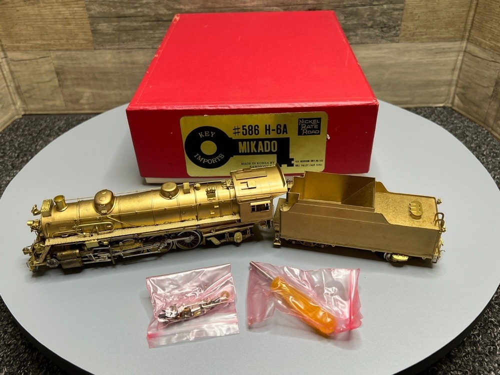 HO Brass Key Imports Nickel Plate Road H-6A 2-8-2 Mikado #586
