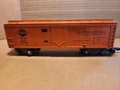 AMERICAN FLYER IC 630 Reefer Boxcar and Grey 640 Hopper-Very Good Condition jw