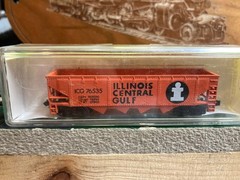 MODEL POWER N SCALE ILLINOIS CENTRAL GULF HOPPER #76535