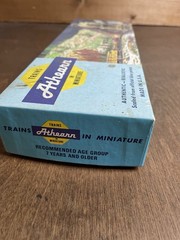 Athearn HO Blue Box Atlantic Coast Line GP35 Diesel Engine #963-Unpowered Dummy