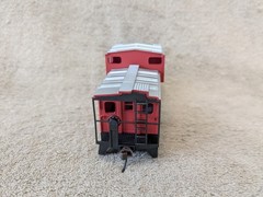 Walthers HO Scale US Army EMD GP9 Diesel Locomotive 4600 & Caboose Set 931-701