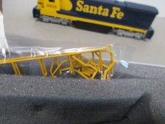 BACHMANN PLUS~ SANTA FE B23-7 LOCOMOTIVE # 6410 ~RUNS GOOD~HO SCALE