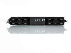 N Scale ***BURLINGTON** E7A Locomotive – Life-Like, Knuckle Cplrs (Swapped Case)