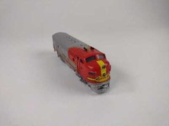 Vintage Sante Fe Diesel Dummy Locomotive – metal body – HO scale – unmarked