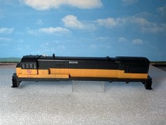 HO Athearn Blue Box Milwaukee Road GE U30C Body Shell Only w/some Details. READ