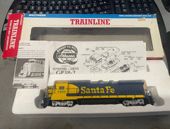 Walthers Trainline Santa Fe HO Scale Ready to Run Locomotive – 931-175
