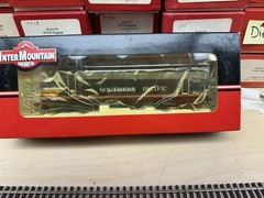 Intermountain Southern Pacific Black Widow With Sound EMD FP7 A #6451 NOS