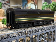 HO Scale MTH ALCO FB-1 B unit DCC Sound Diesel Locomotive READING remote coupler