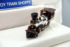 LIONEL 8004 ROCK ISLAND & PEORIA 4-4-0 STEAM LOCO & TENDER. TESTED. NEW IN BOX.