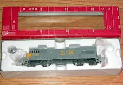 HO ATLAS 8671 GE U23B LOUISVILLE & NASHVILLE L&N 2737 LIGHTLY WEATHERED
