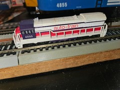 N GUAGE AUTOTRAIN 300 DIESEL ENGINE, RUNS GREAT SEE VIDEO AND PHOTOS