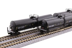 N Greenbrier Tank Car 8 Car Set, GBRX Set A
