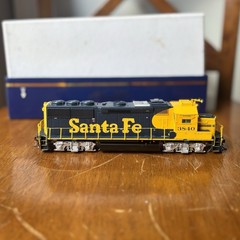 Athearn Genesis HO Scale Santa Fe GP50 Phase II #3840 Tsunami Sound G40634