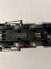 Lionel 027 locomotive