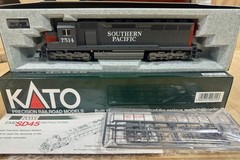 KATO 37-1714 HO EMD SD45 locomotive Southern Pacific #7514 DCC Ready New