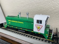 NORTH AMERICAN ETHANOL SW9/1200 SWITCH LOCO- DCC – HO Scale “QUANTUM SOUND” NEW