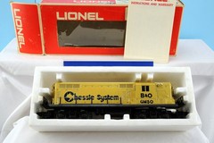 LIONEL 8359 GM50 CHESSIE GP-7 ENGINE-SPECIAL ANNIVERSARY. TESTED. LN IN BOX.
