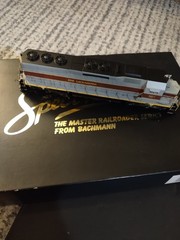 Bachmann Spectrum Erie Lackawanna Ho Scale SD-45 Locomotive And Atheann Caboose