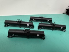 Atlas N – 23,500 Tank Car – No Trucks/ Package – ACFX Ennar Latex Set Of 4