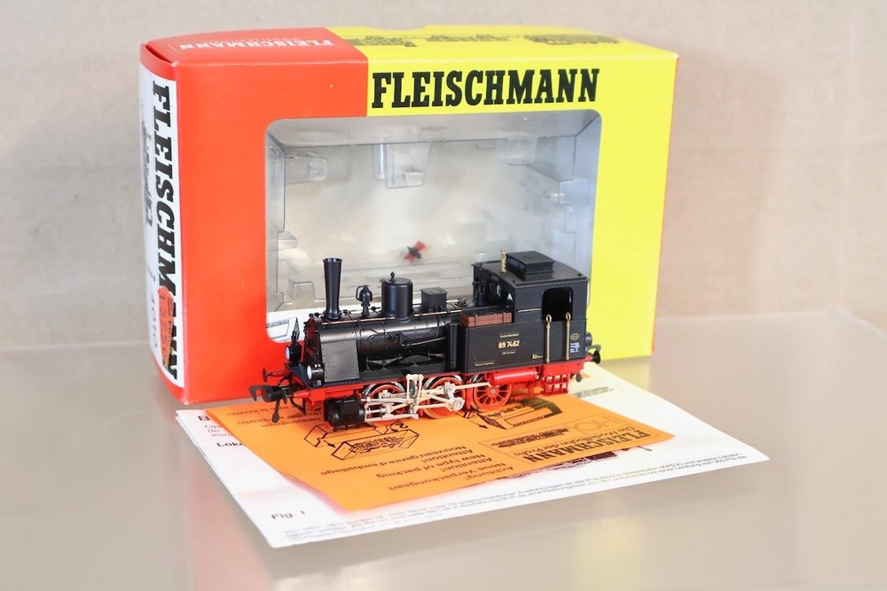 FLEISCHMANN 4010 DR 0-6-0 BR 89 7462 TANK LOCOMOTIVE MINT BOXED on