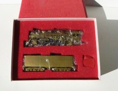 SANTA FE 3400 KEY IMPORTS TRAIN CLASS 4-6-2 W/ BOX POKS DRIVERS