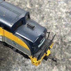 AHM Tempo: Chesapeake and Ohio EMD BL2 Locomotive 1845 “HO Scale” Train