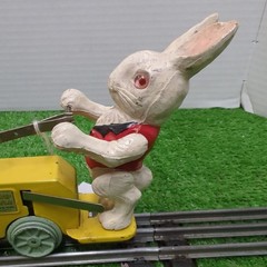 Lionel Prewar Peter Rabbit Chick Mobile. Works!! Excellent condition!