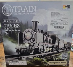 Heracles Steam Engine Vintage Train Set w/tracks (battery) NIB