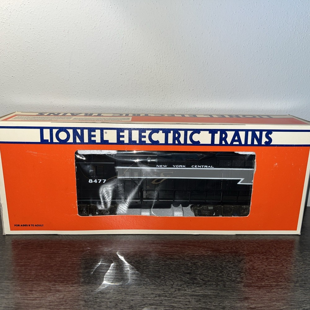 Lionel 6-8477 York Central GP-9 Powered Diesel Engine #8477 O Scale Tested! Read