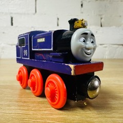 Charlie – Thomas the Tank Engine & Friends Wooden Railway Magnet Trains