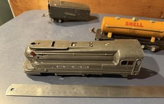 Lionel 1668 Lionel Lines O-27 Gray 4-4-0 Metal Steam Locomotive w/Light AC