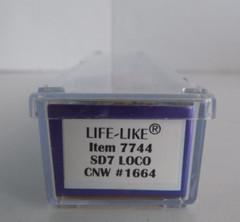 Life-Like Trains N Scale 7744 SD7 Locomotive CNW #1664 NIB