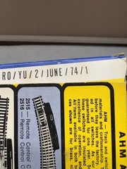AHM 5040 HO Scale Chicago and Eastern Illinois 1600 BL-2 Diesel Locomotive Pair