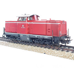 Marklin AC HO 1:87 German DB BR 212 “STANDARD DB” Red DIESEL LOCOMOTIVE MIB`85!