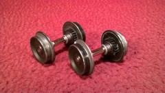 #2 K-LINE K-2481 RS-3 DIESEL SWITCHER ENGINE – WHEEL SET – 4-WHEEL POWER TRUCK
